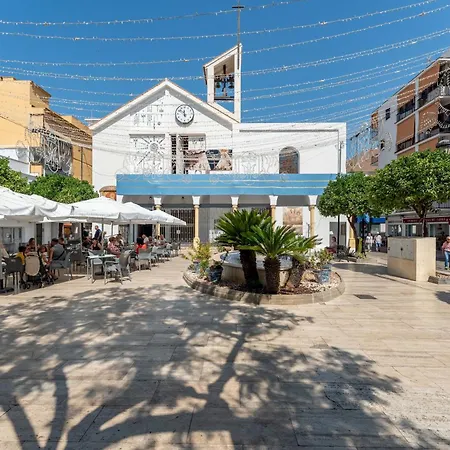 Boliches Rooftop Retreat • 1br Sleeps 3 - Pass The Keys 아파트