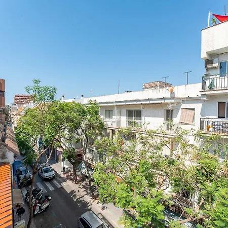 Boliches Rooftop Retreat • 1br Sleeps 3 - Pass The Keys 아파트