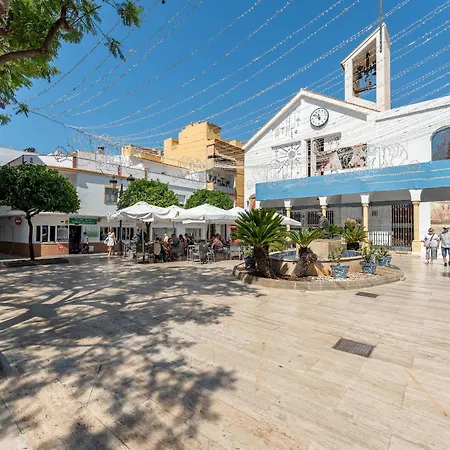 Boliches Rooftop Retreat • 1br Sleeps 3 - Pass The Keys 아파트 *